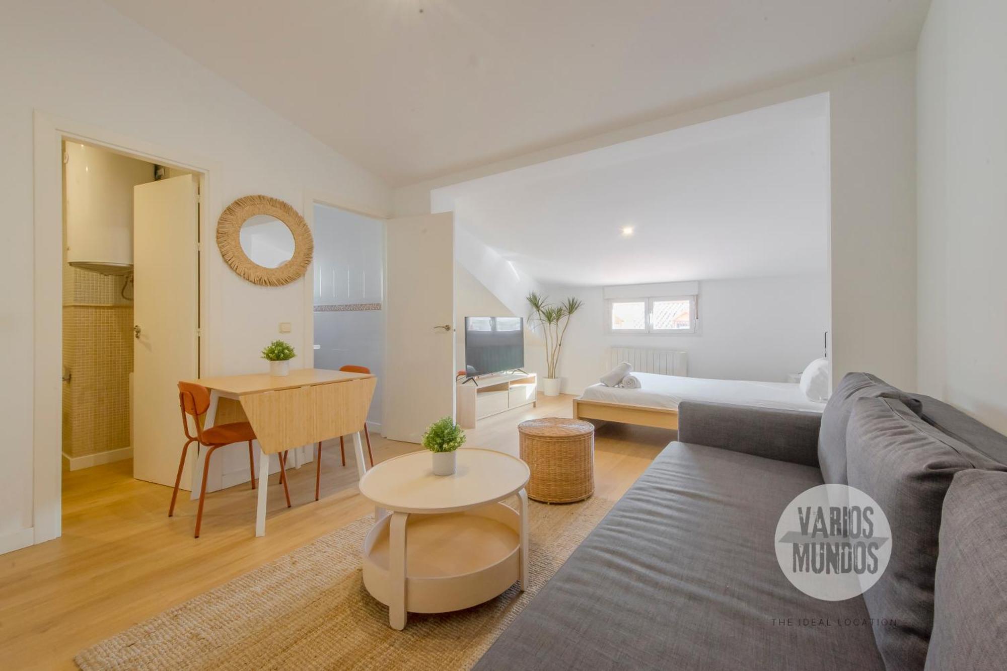 Retiro Para 3 En Sol, Conoce Concepcion Jeronima Madrid Exterior foto